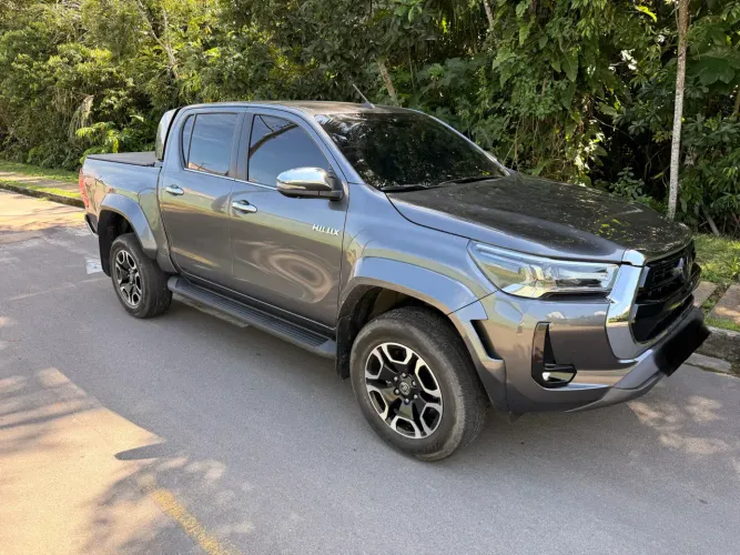 Toyota Hilux CD SRX Plus 4X4 2.8 TDI Die. Aut. 2025
