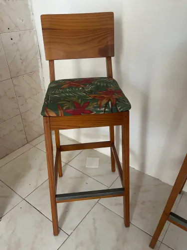 Banqueta Artefama bem novas