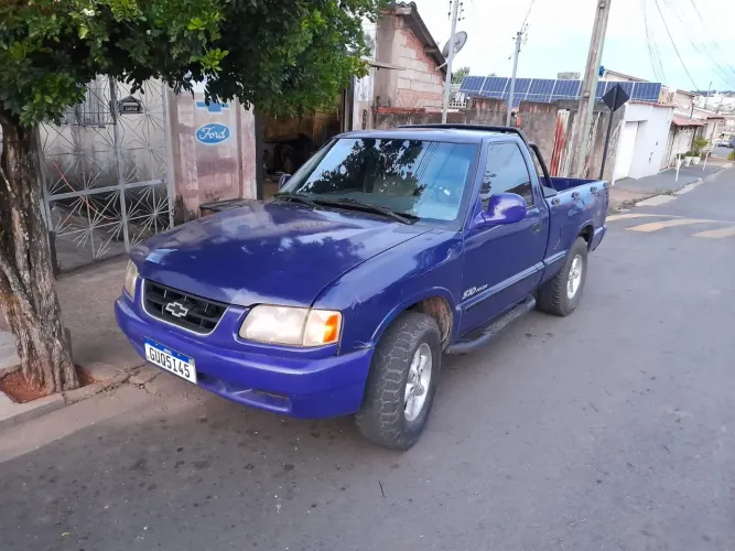 Chevrolet S10 Pick-up Luxe 2.2 MPFI / EFI 1996