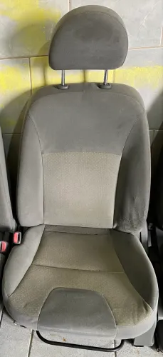 Banco motorista nissan Sentra 