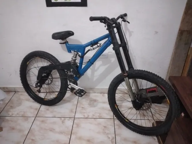 Bicicleta de Downhill/FreeRide