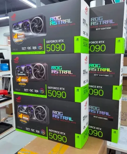Placa de Vídeo RTX 5090 ROG ASTRAL LANÇAMENTO NOVA
