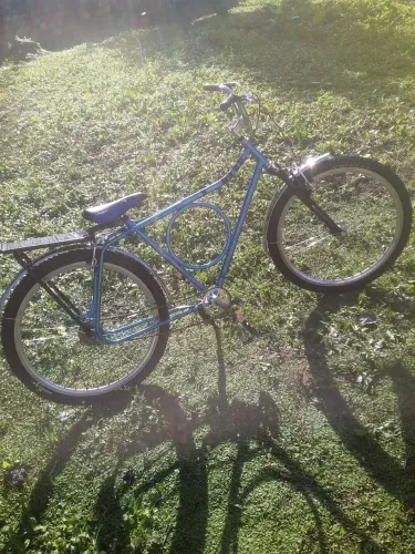 Vendo esa bicicleta rebaixada aro 26 semi nova interessado é só chamar