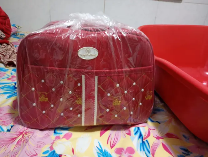 Vendo bolsa e banheira