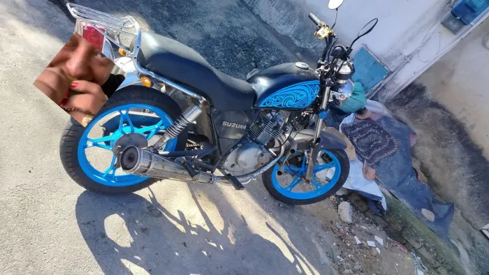 Intrunder 125