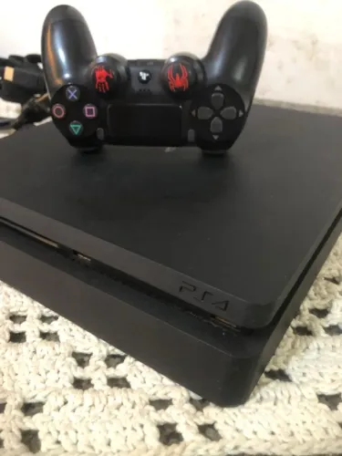 Playstation 4 com varios jogos 