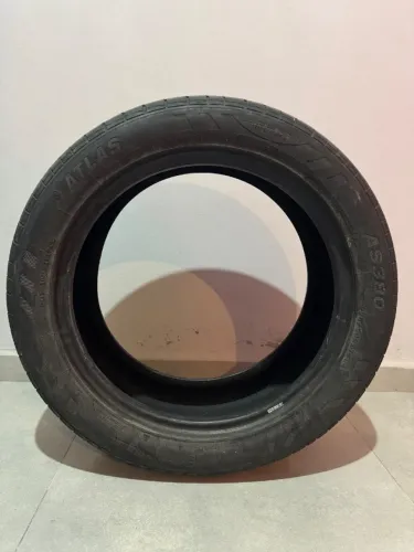 Pneu 225 50 R17