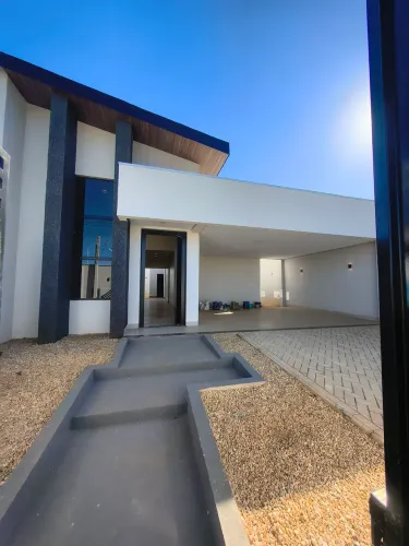 Linda Casa Nova Próximo as universidade Ulbra Financia