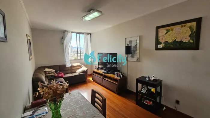 Apartamento mobiliado com 2 dorms, 75m2 no Parque Residencial da Lapa