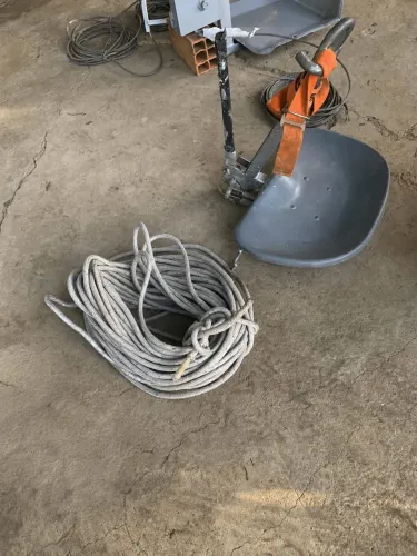 Cadeira Balanço para pintura de prédios e casas