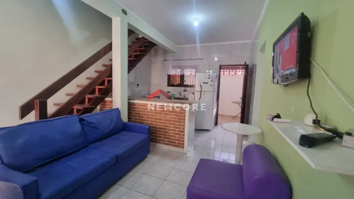 Casa de condomínio em Avenida Regina Margareth Passos - Massaguaçu - Caraguatatuba/SP