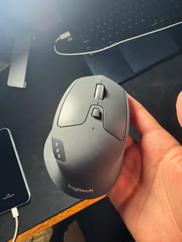Mouse Logitech sem fio M720 Triathlon