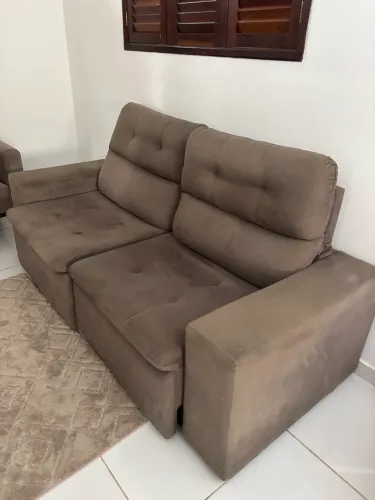 Sofá retrátil
