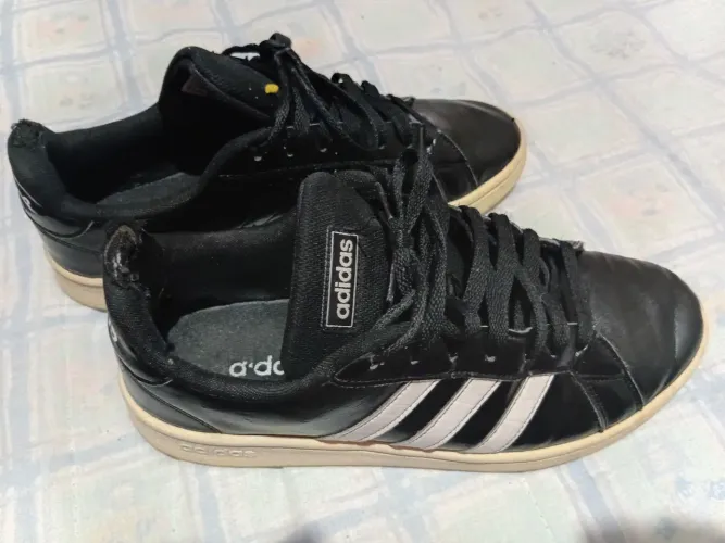 Vendo tenis da adidas n 40em bom estado