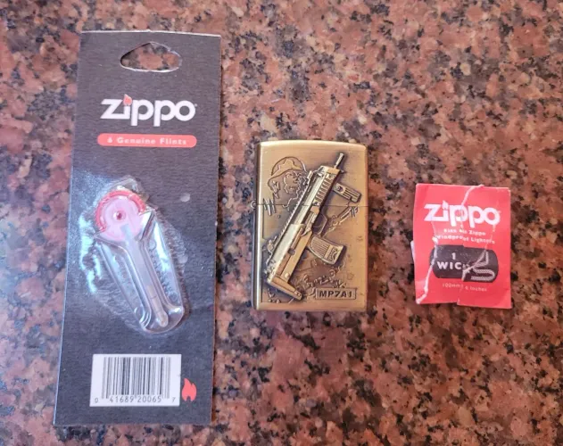 Isqueiro tipo Zippo
