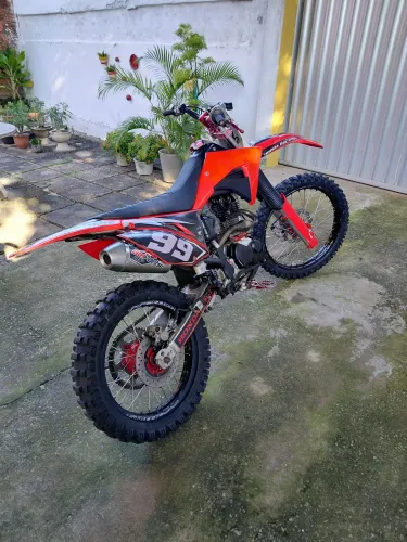 Crf 230