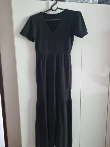 Vestido preto em tricô