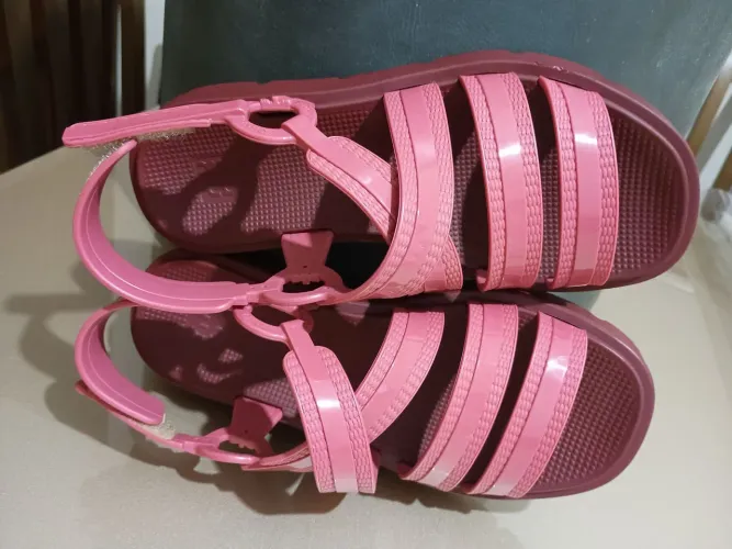 Vendo Sandália Zaxy Feminina Tam.36