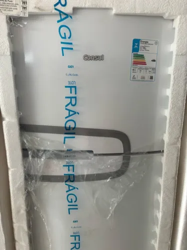 Geladeira cônsul de 340L duplex frost free nova na caixa
