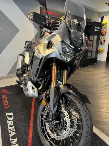 CRF 1100L Africa Twin ADV SPORTS ES DCT