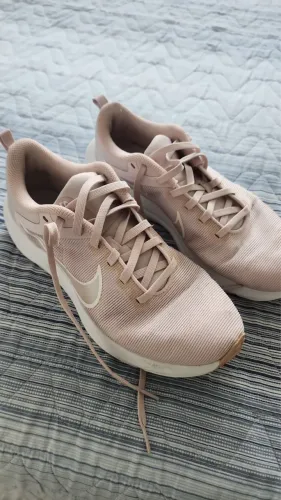 Tênis Nike TAM 38