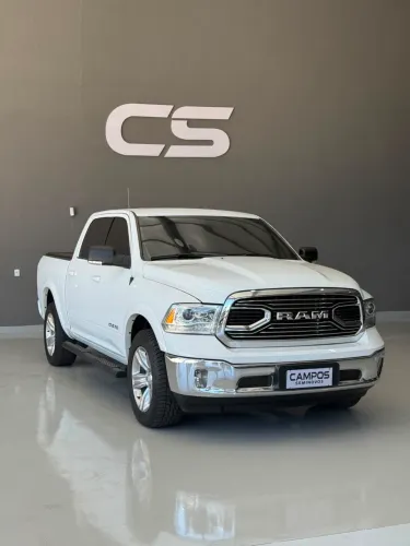 Ram Classic Laramie 5.7 V8 16V Gasolina 4X4 Aut. 2023
