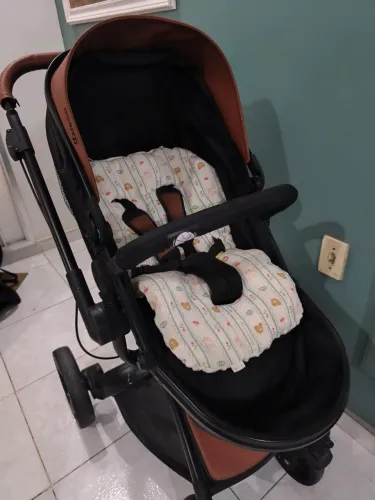 Carrinho Dzieco Vulkan 3 em 1 + Bebê conforto e Base automotiva Galzerano 