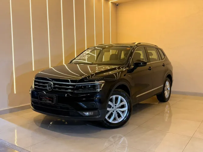 Volkswagen Tiguan Allspac Comf 250 TSI 1.4 Flex 2018