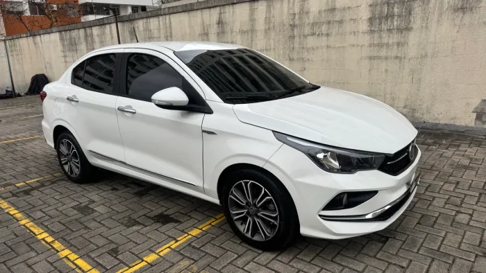 Fiat Cronos Precision 1.8 16V Flex Aut. 2019