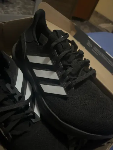 Adidas Acelera