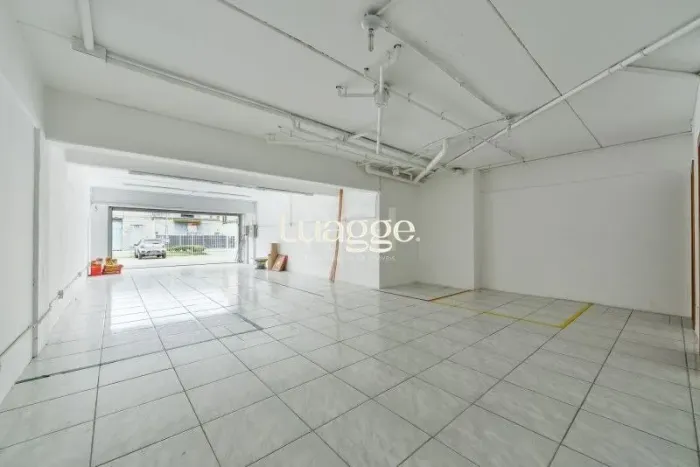 Loja para Locação/Aluguel - 90m², 0 dormitórios, 1 vaga - Floresta