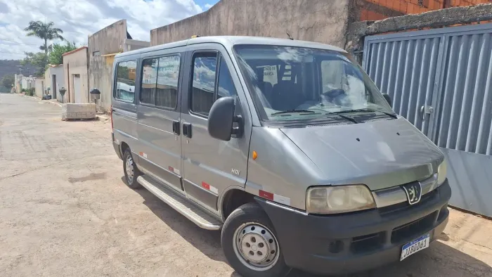 Peugeot Boxer 2.3 Minibus 15/16l TB Diesel. 2011