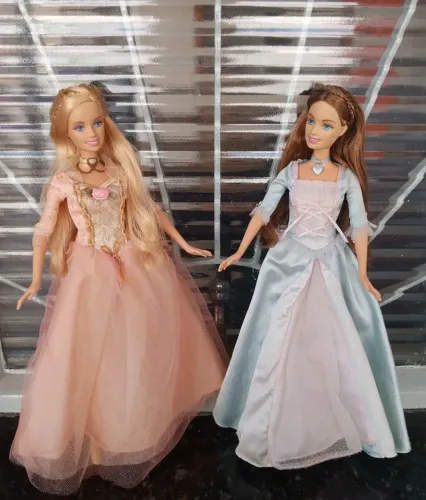 Barbie Princesa e Plebéia Anneliese e Érika