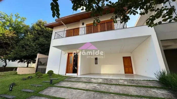 Casa com 3 dormitórios para alugar, 250 m² por R$ 8.000,00 aluguel/mês - Villa Branca - Ja