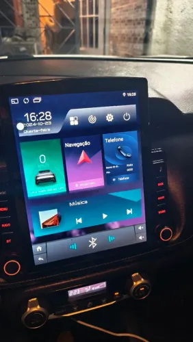 Central multimídia ADAK Tesla vertical 9,7" 4 GB/64 GB, para moldura de 9"