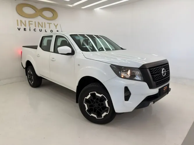 Nissan Frontier S CD 4X4 2.3 TB Diesel Mec. 2023