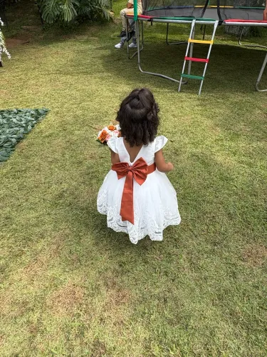 Vestido Daminha