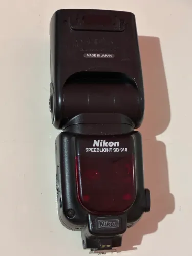 Flash Nikon SB-910