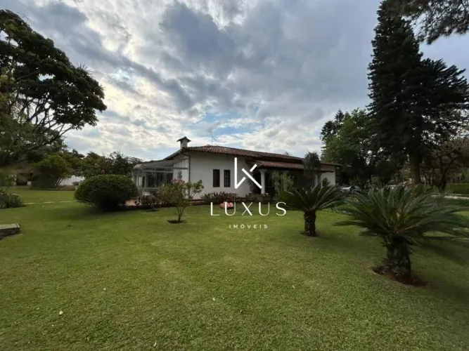 Casa com 7 dormitórios à venda, 612 m² por R$ 7.900.000,00 - Morro Do Chapéu - Nova Lima/M