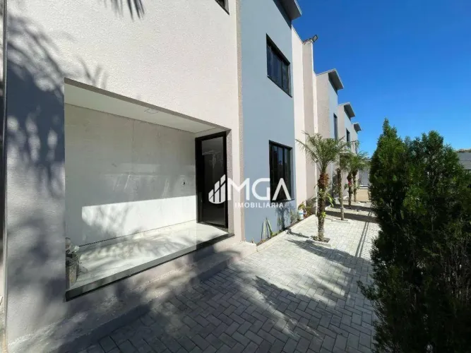 Sobrado com 4 dormitórios para alugar, 132 m² por R$ 12.000,00/mês - Jardim Iguaçu - Foz d