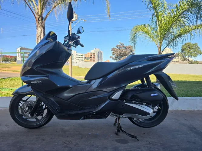 Honda Pcx 160 Baixa km - Doc em dia