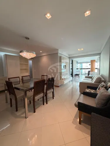Apartamento Amplo na Av. Rio Branco, 4 Quartos e 140m²!