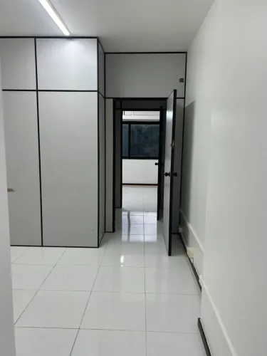Imóvel para aluguel possui 33 metros quadrados em Brotas - Salvador - BA
