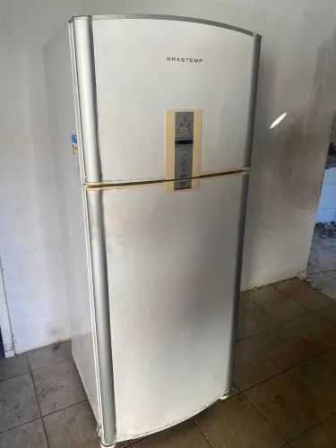 Vendo geladeira funcionando perfeitamente