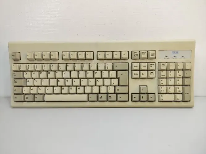 Teclado Ibm Raro Conector Ps2 Kb-8928 Ç Antigo Retro Pc Ucl (Usado)