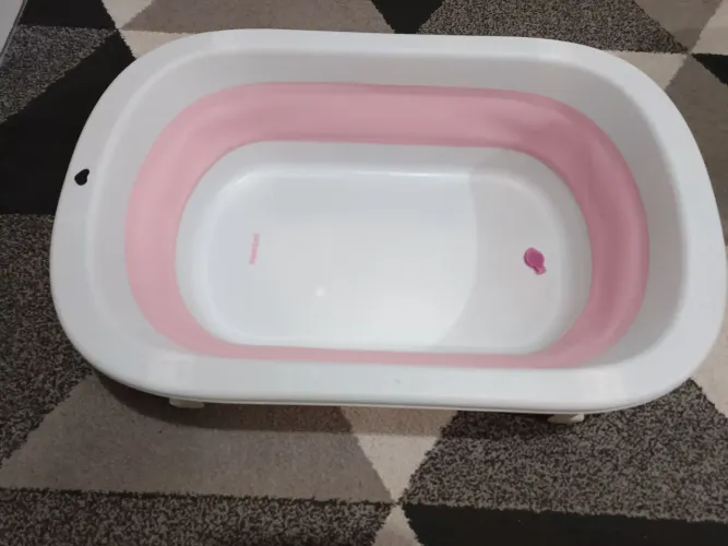 Banheira de bebê retrátil 33L