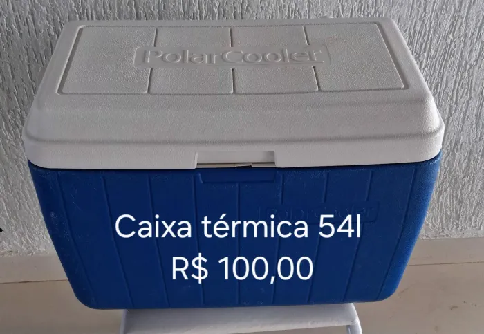 Caixa térmica 54l com saída de água 