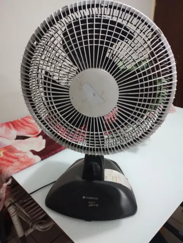 Vende ventilador de mesa pequeno