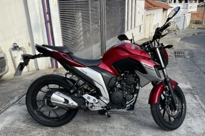 Yamaha Fazer FZ25 250cc Vermelha 2019/2020