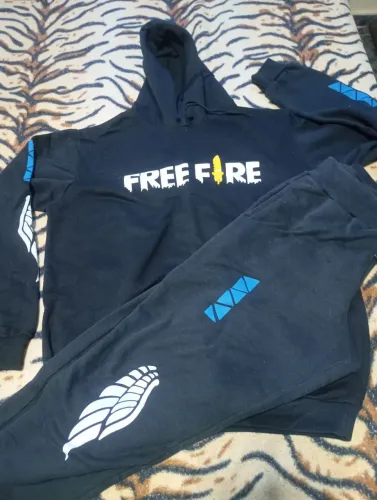Conjunto acompanha o boné tb